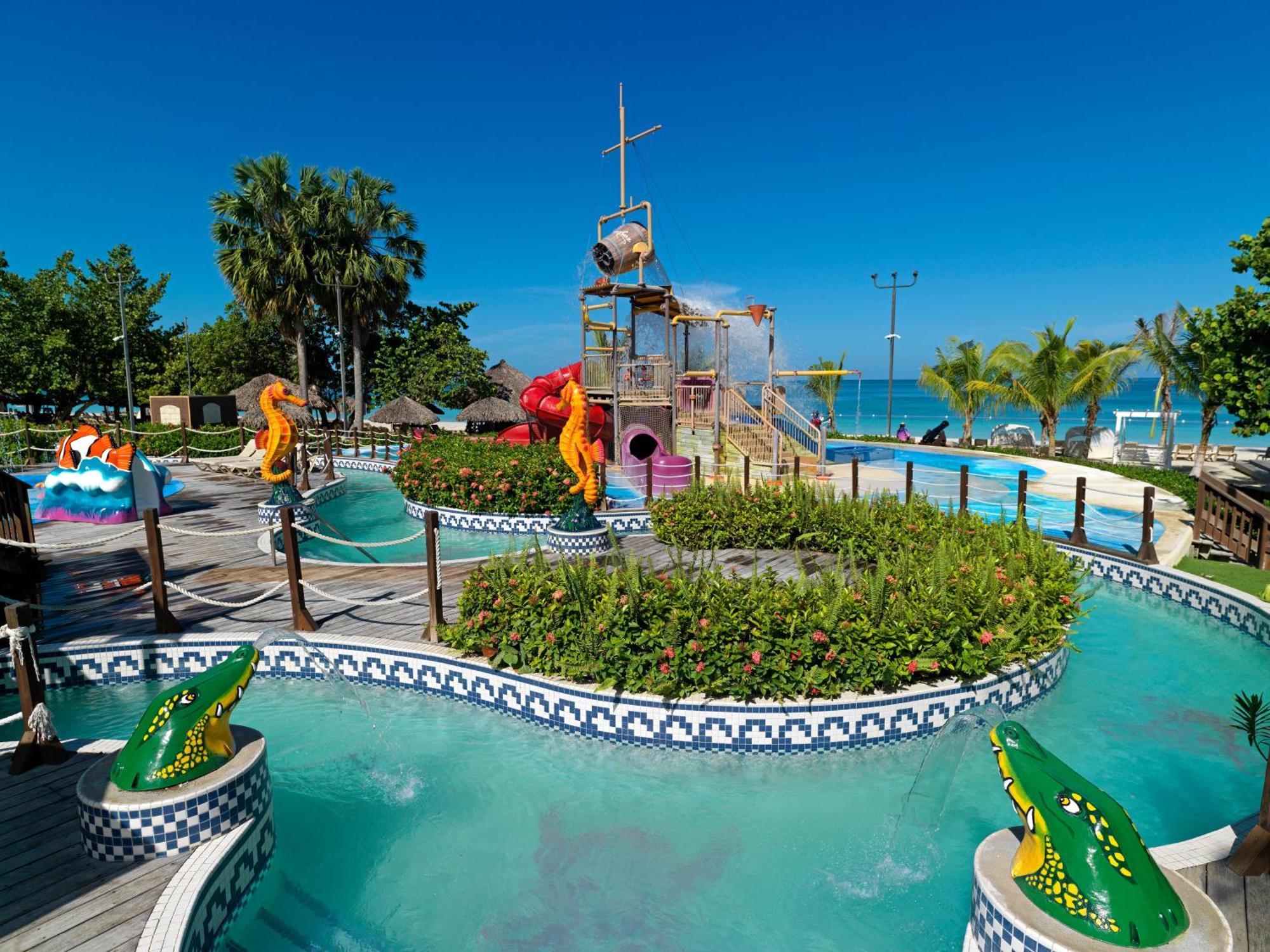 Beaches Negril Resort And Spa Esterno foto